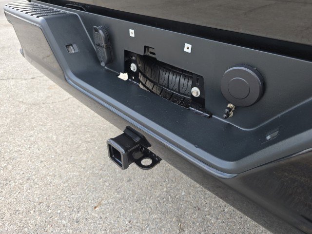 Used 2020 Chevrolet Silverado 1500 Custom w/ Custom Value Package image 15