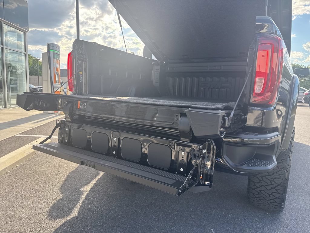 New 2026 GMC Sierra 1500 AT4 w/ AT4 Premium Package AWD/4WD image 24