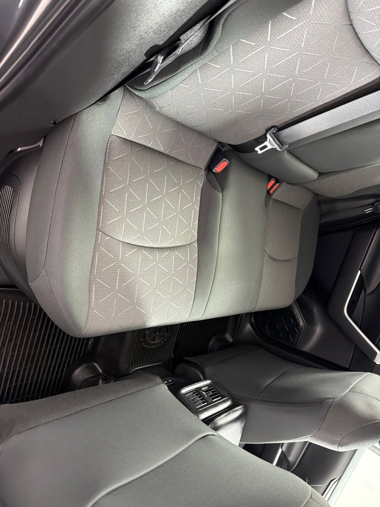 Used 2023 Toyota RAV4 XLE image 22