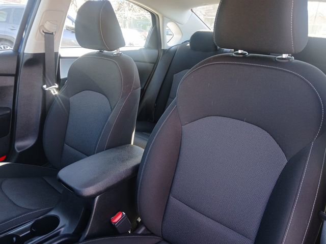 Used 2022 Kia Forte LXS w/ LXS Technology Package image 20