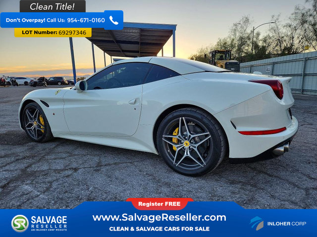 Used 2015 Ferrari California T RWD image 3