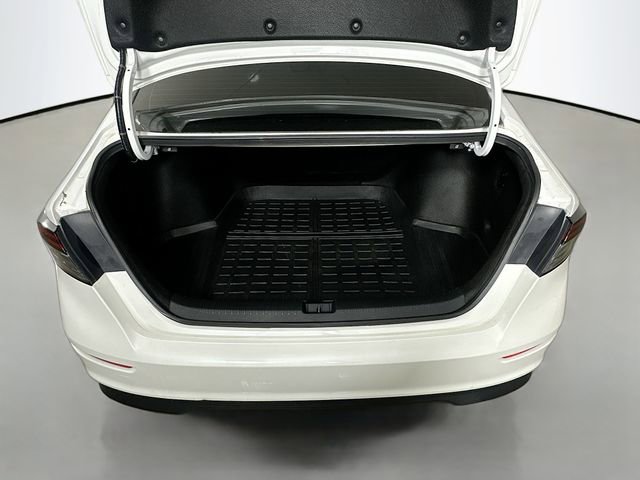 Certified 2023 Honda Accord EX image 30