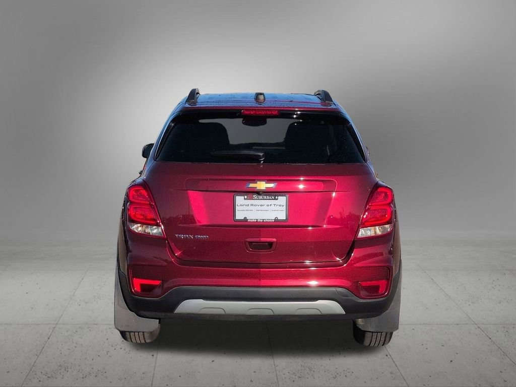 Used 2022 Chevrolet Trax LT w/ LT Convenience Package image 6