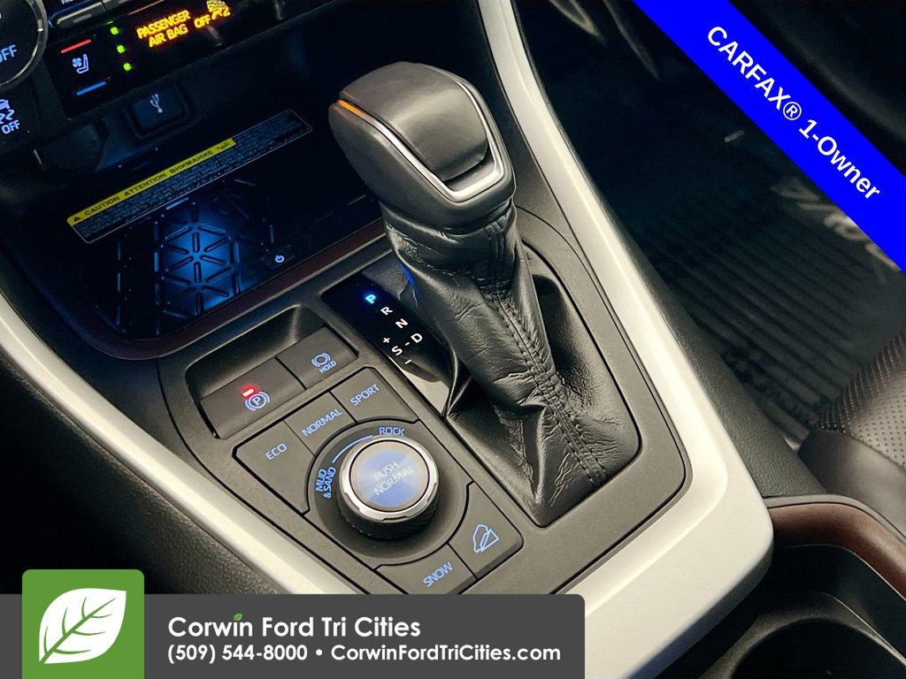 Used 2021 Toyota RAV4 Limited image 10