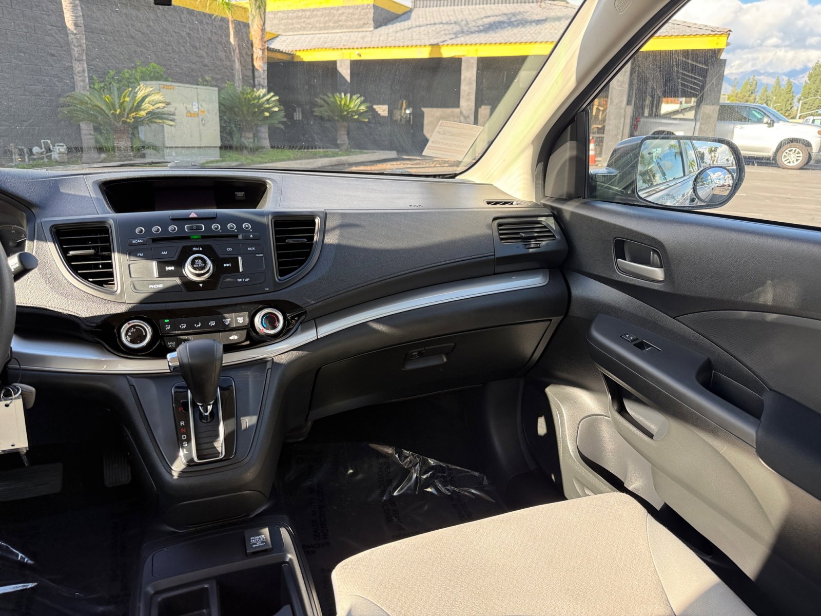 Used 2015 Honda CR-V LX image 23