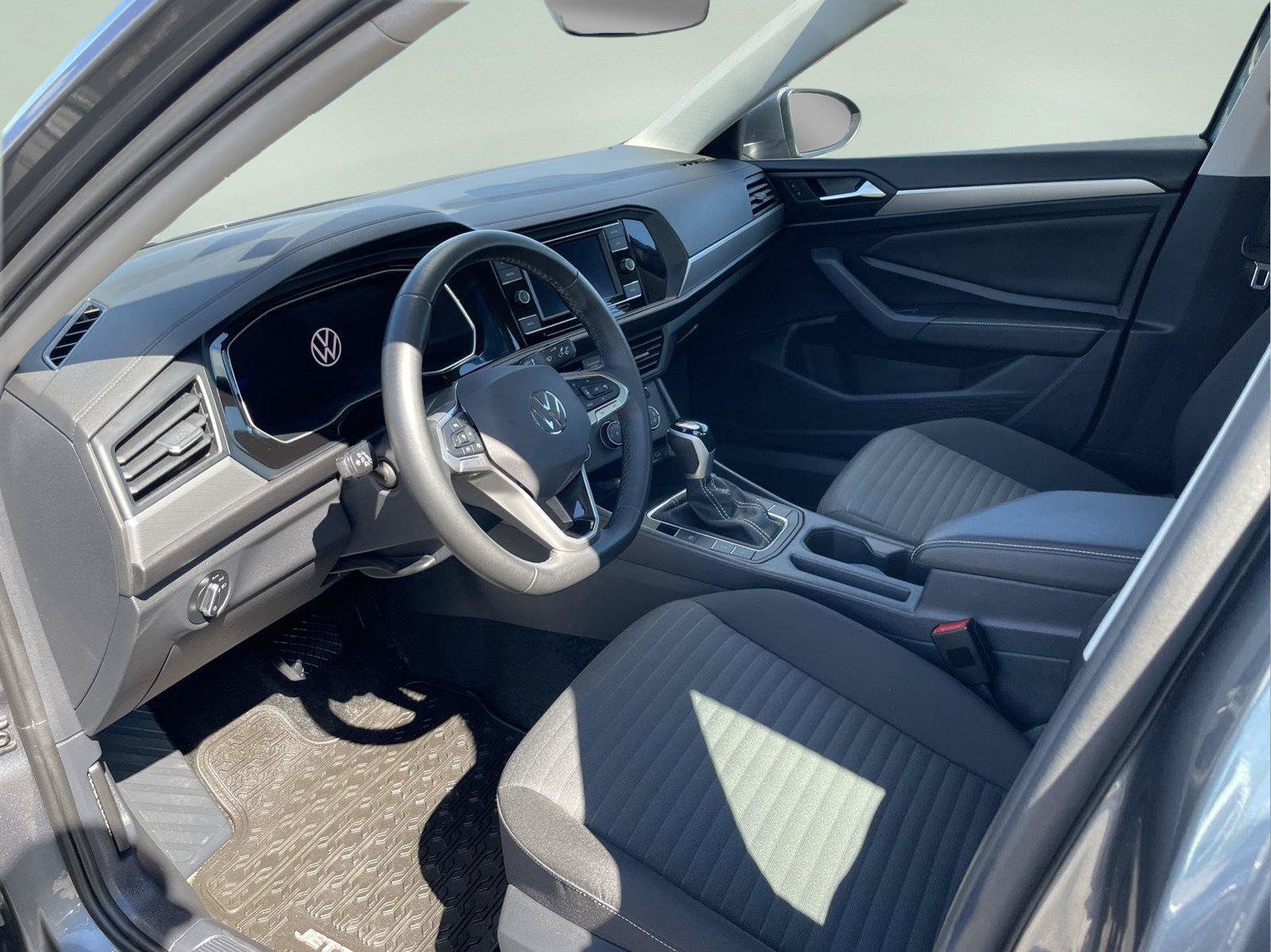 Used 2024 Volkswagen Jetta S FWD image 12