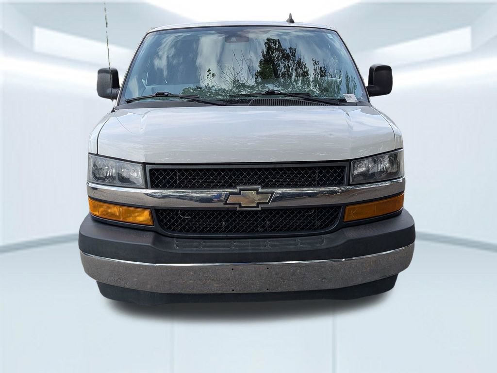 Used 2019 Chevrolet Express 3500 LT w/ LT Preferred Equipment Group image 14