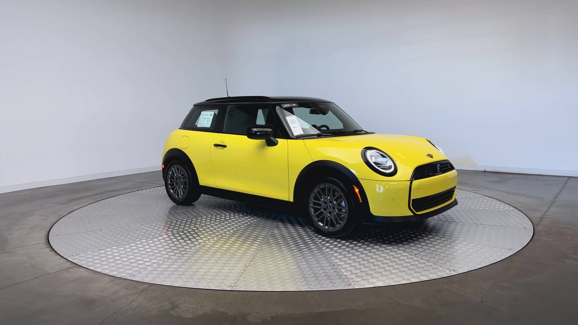 Used 2026 MINI Cooper S FWD image 2