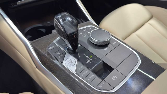 Used 2020 BMW 330i Sedan w/ Convenience Package RWD image 26