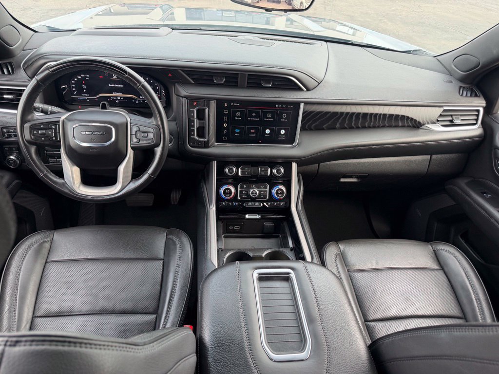 Used 2024 GMC Yukon Denali w/ Denali Reserve Package AWD/4WD image 24