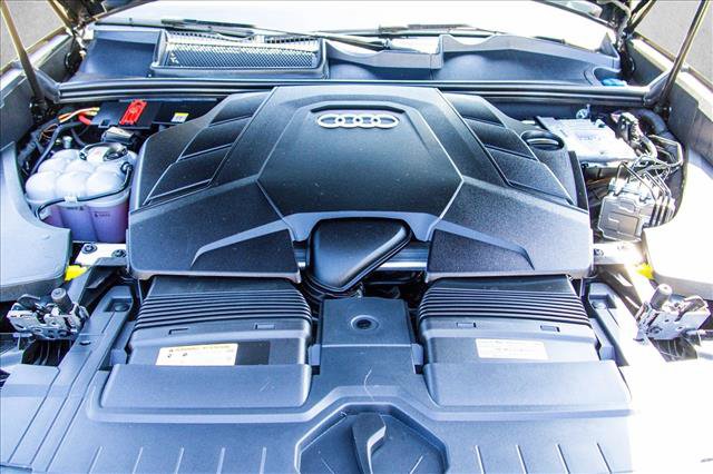 Used 2023 Audi Q8 Premium Plus AWD/4WD image 28