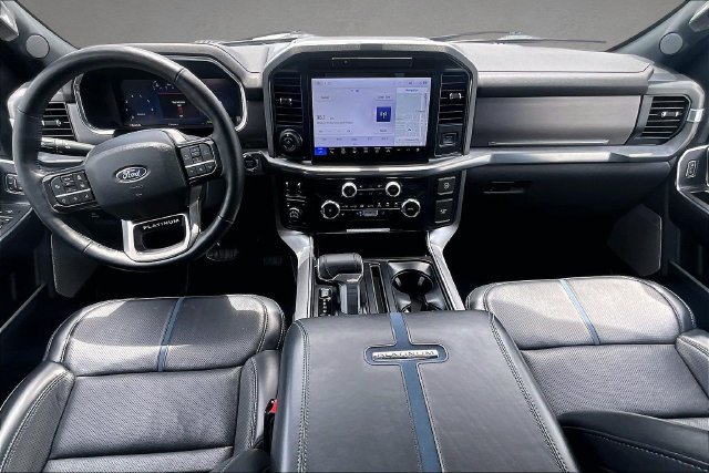 Used 2025 Ford F150 Platinum AWD/4WD image 12