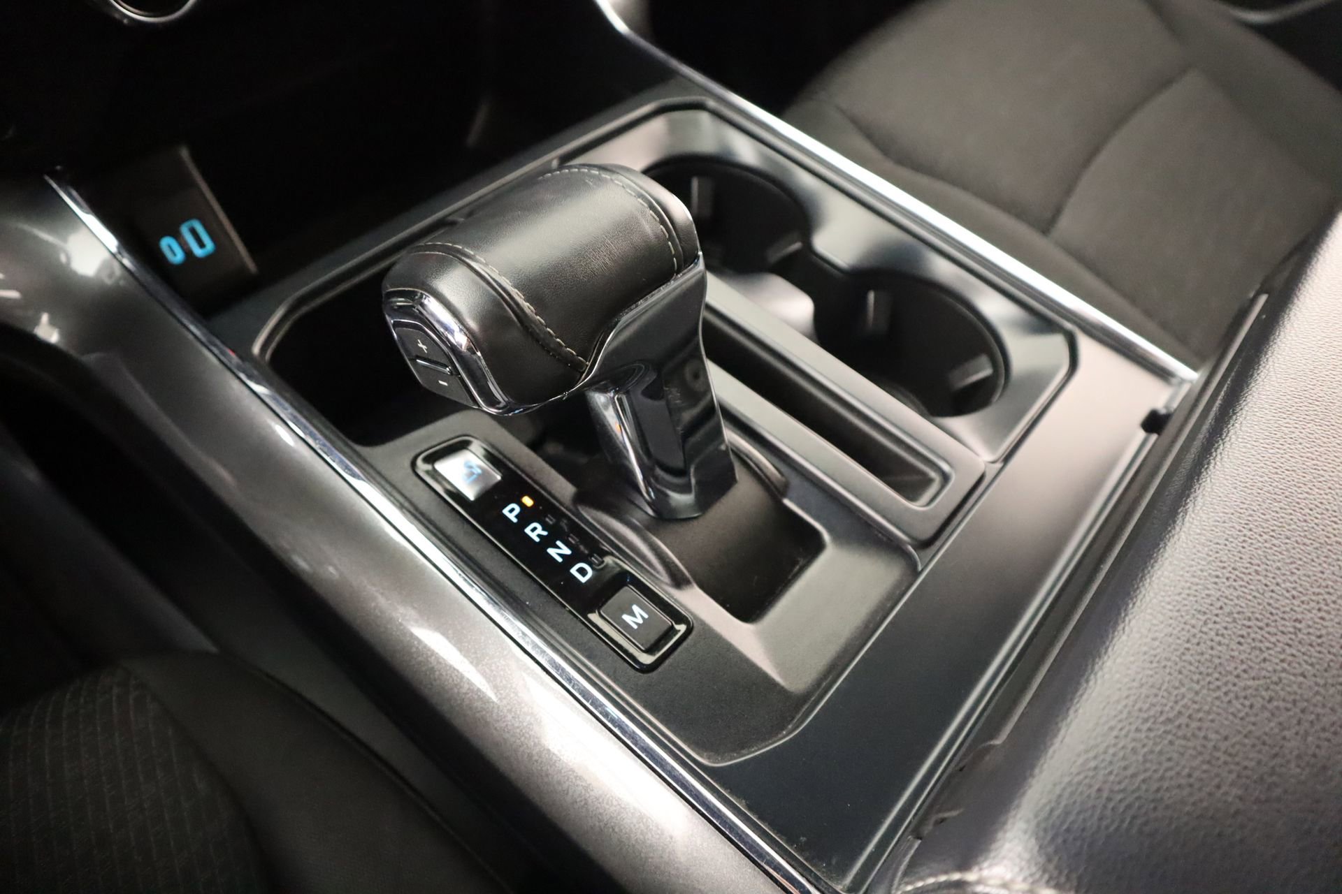 Used 2022 Ford F150 XLT w/ Equipment Group 302A High AWD/4WD image 9