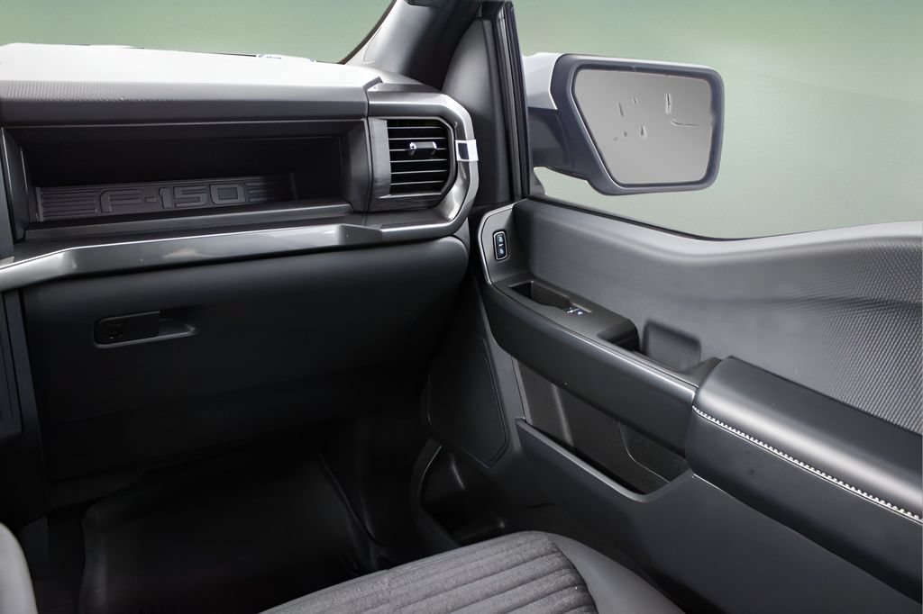 Used 2022 Ford F150 XL w/ STX Appearance Package RWD image 24