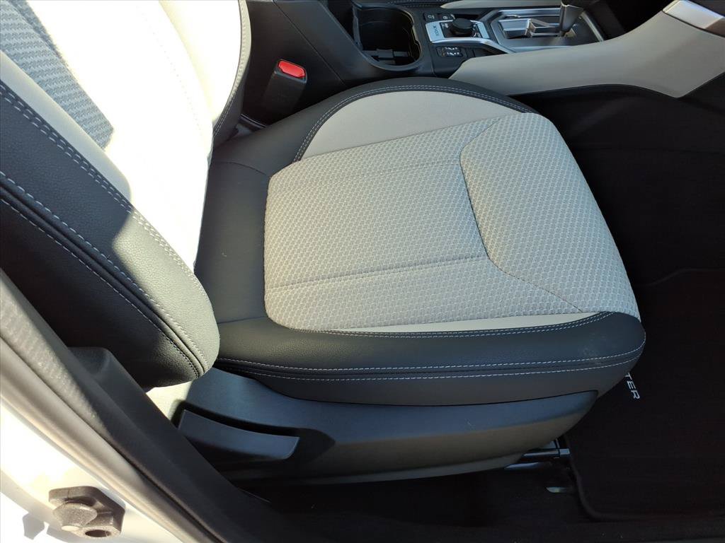 Used 2023 Subaru Forester Premium AWD/4WD image 17