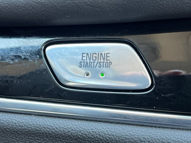 Used 2022 Buick Enclave Avenir w/ Avenir Technology Package AWD/4WD image 34
