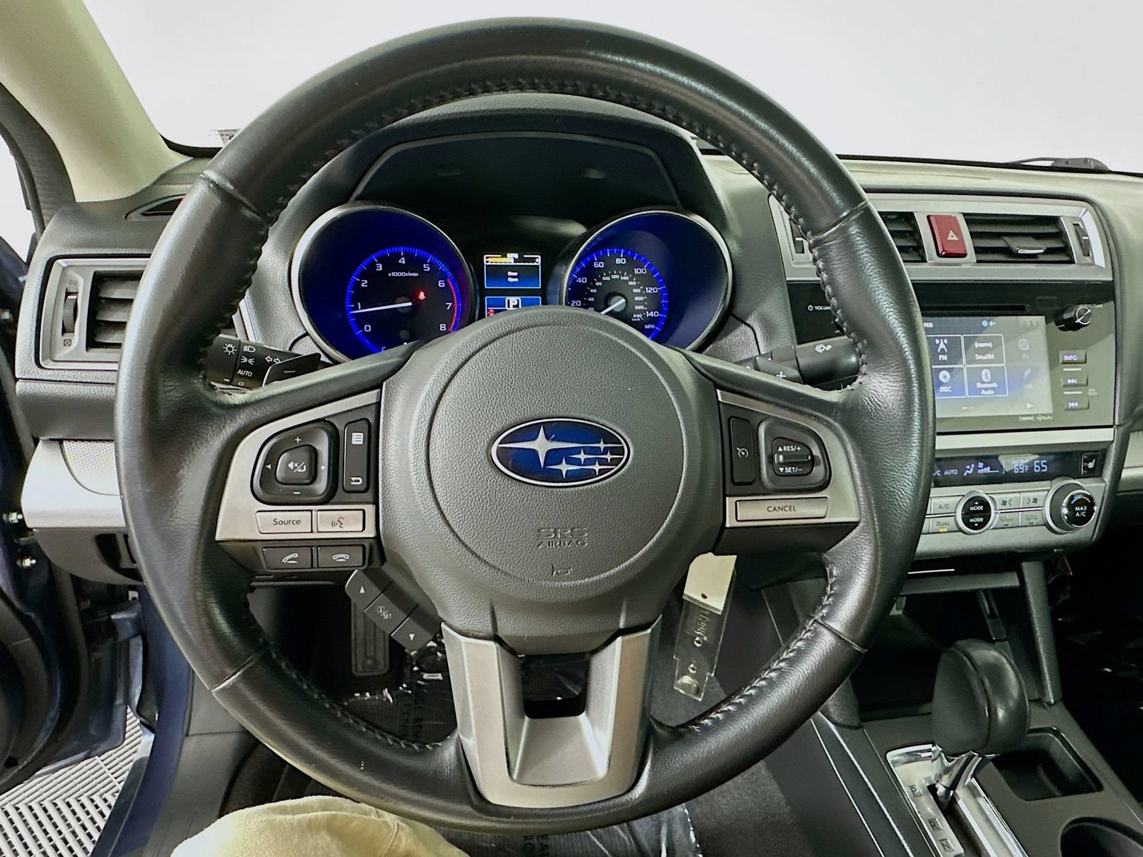 Used 2016 Subaru Legacy 2.5i Premium w/ Popular Package #1 AWD/4WD image 11