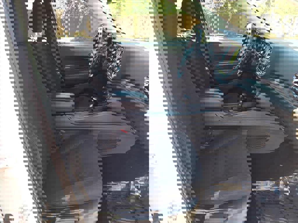 Used 2022 Dodge Durango SXT w/ Anodized Platinum Package image 17