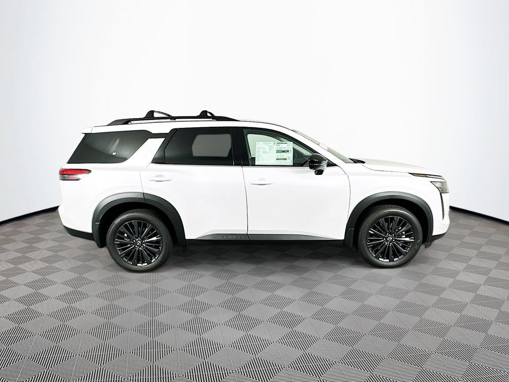 New 2026 Nissan Pathfinder SL w/ SL Premium Package AWD/4WD image 11