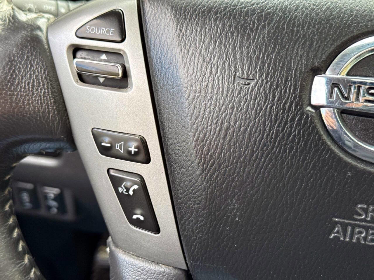 Used 2015 Nissan Titan PRO-4X image 22