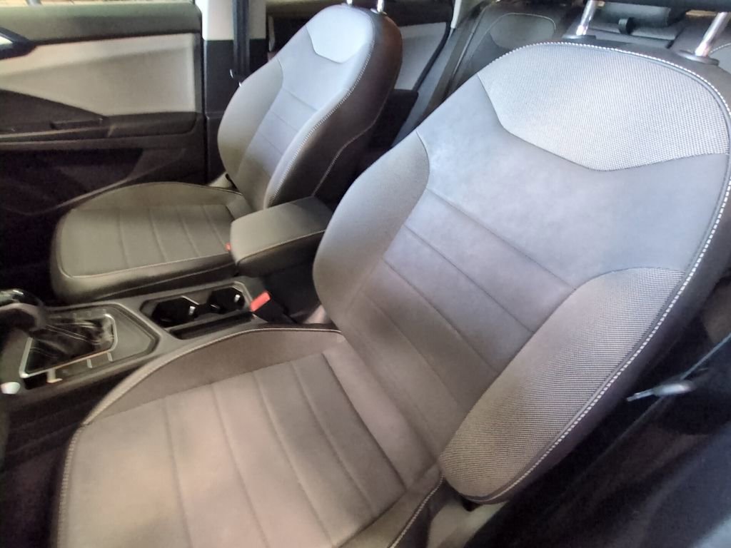 Used 2022 Volkswagen Taos SE image 9