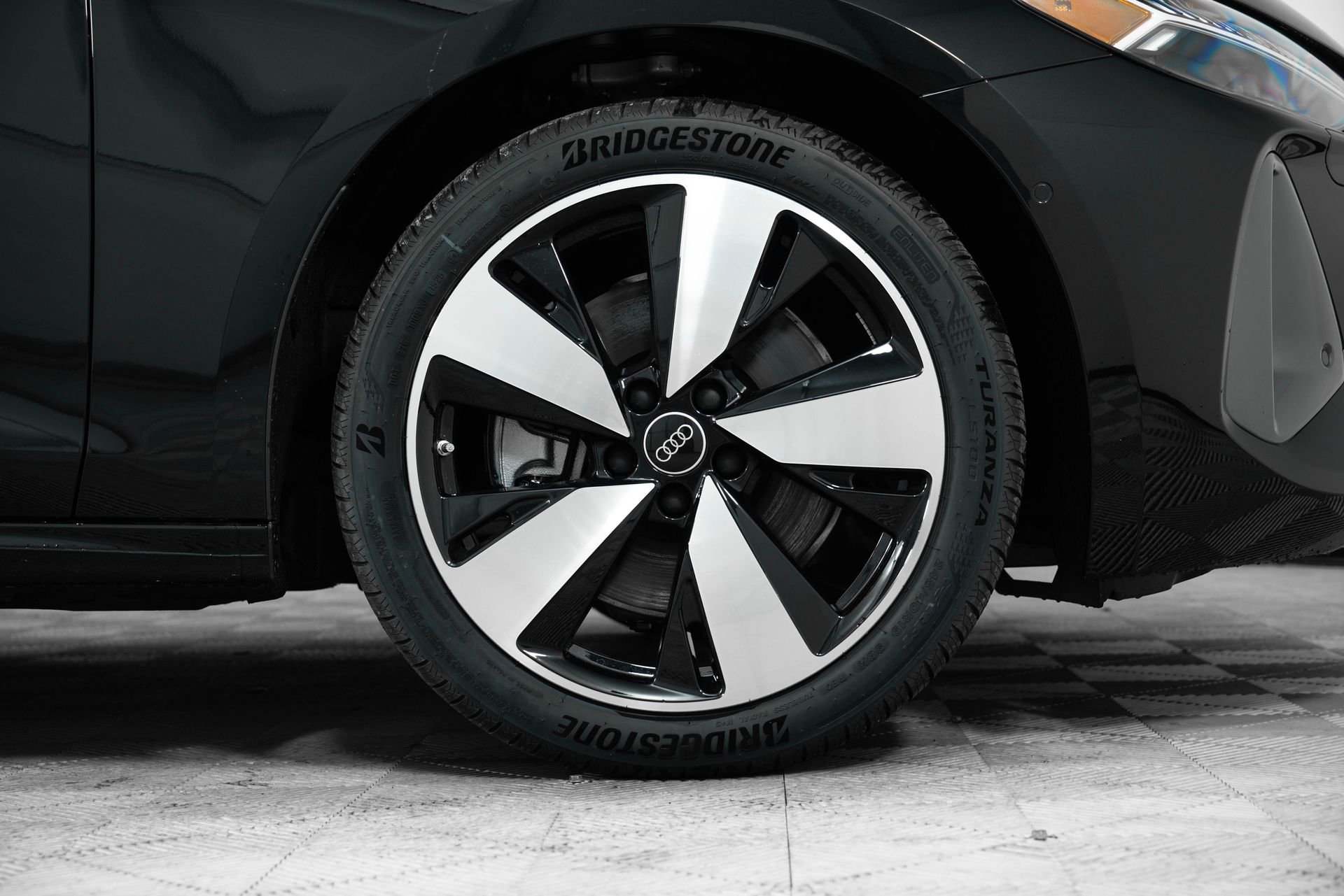 New 2025 Audi A5 2.0T Premium Plus image 9