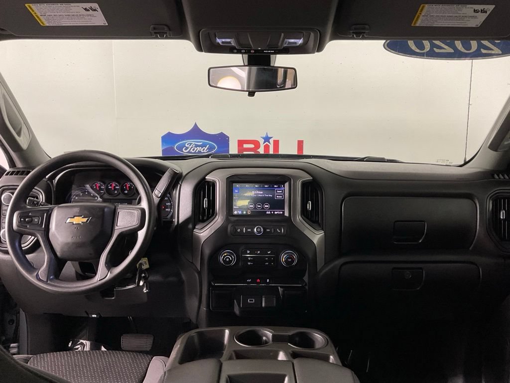 Used 2020 Chevrolet Silverado 1500 Custom w/ Custom Value Package AWD/4WD image 17
