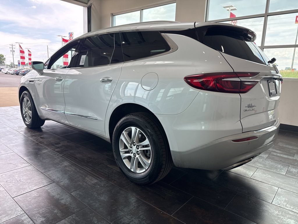 Used 2018 Buick Enclave Essence FWD image 5