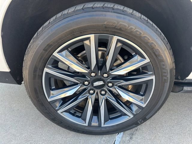 Used 2022 Cadillac Escalade Premium Luxury Platinum image 10