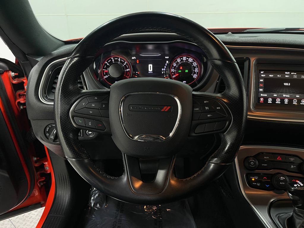 Used 2022 Dodge Challenger SXT w/ Blacktop Package image 20
