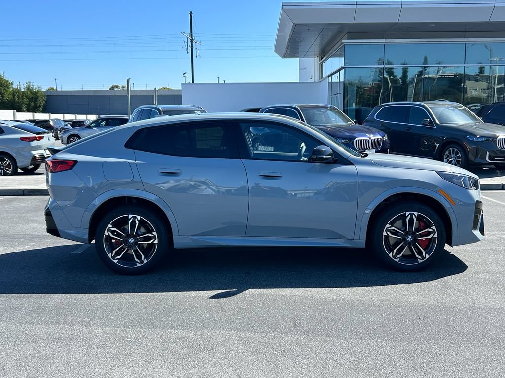 New 2026 BMW X2 xDrive28i w/ Technology Package AWD/4WD image 6