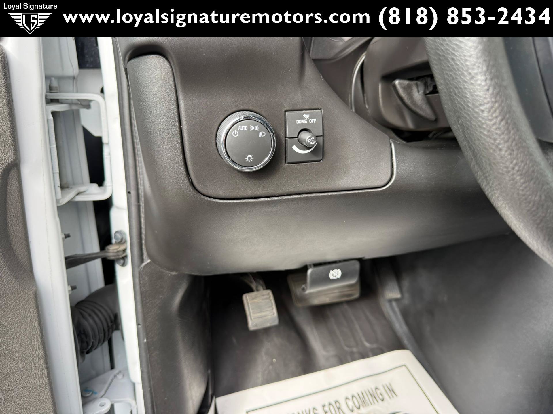 Used 2022 Chevrolet Express 2500 w/ Driver Convenience Package RWD image 24