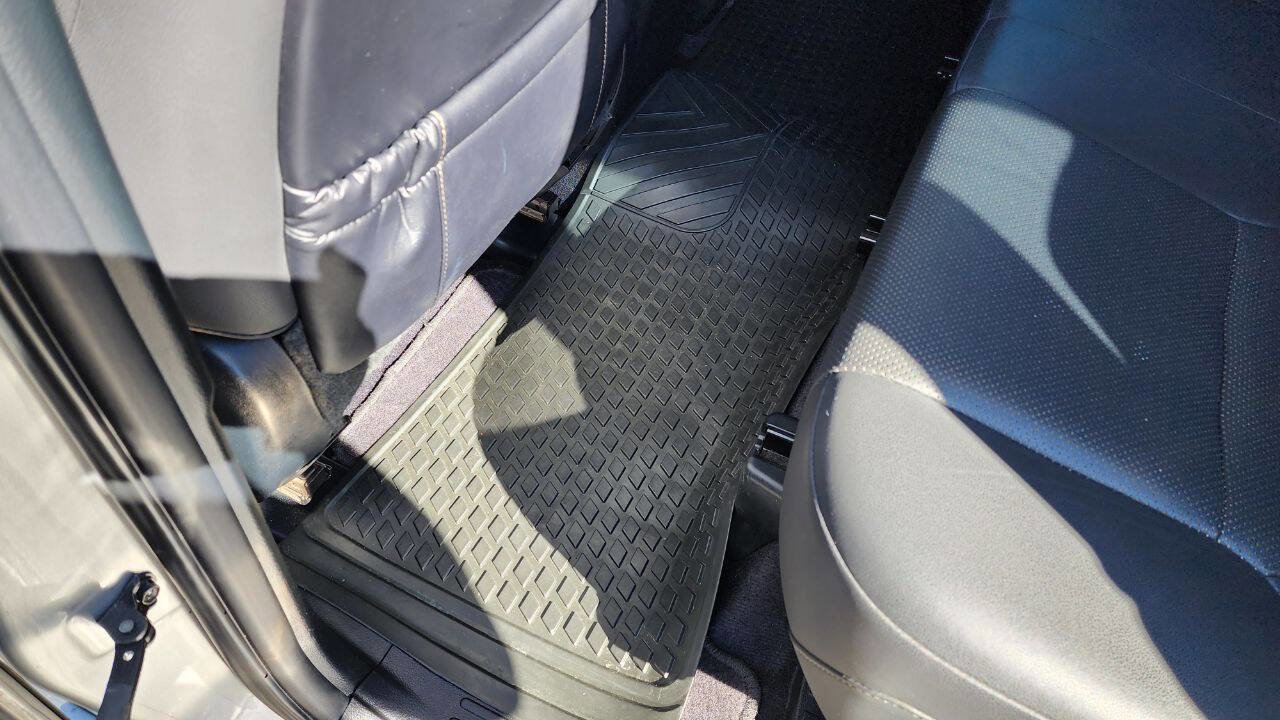 Used 2016 Lexus GX 460 image 36