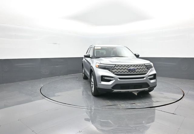 Certified 2023 Ford Explorer Limited w/ Limited Technology Package image 2