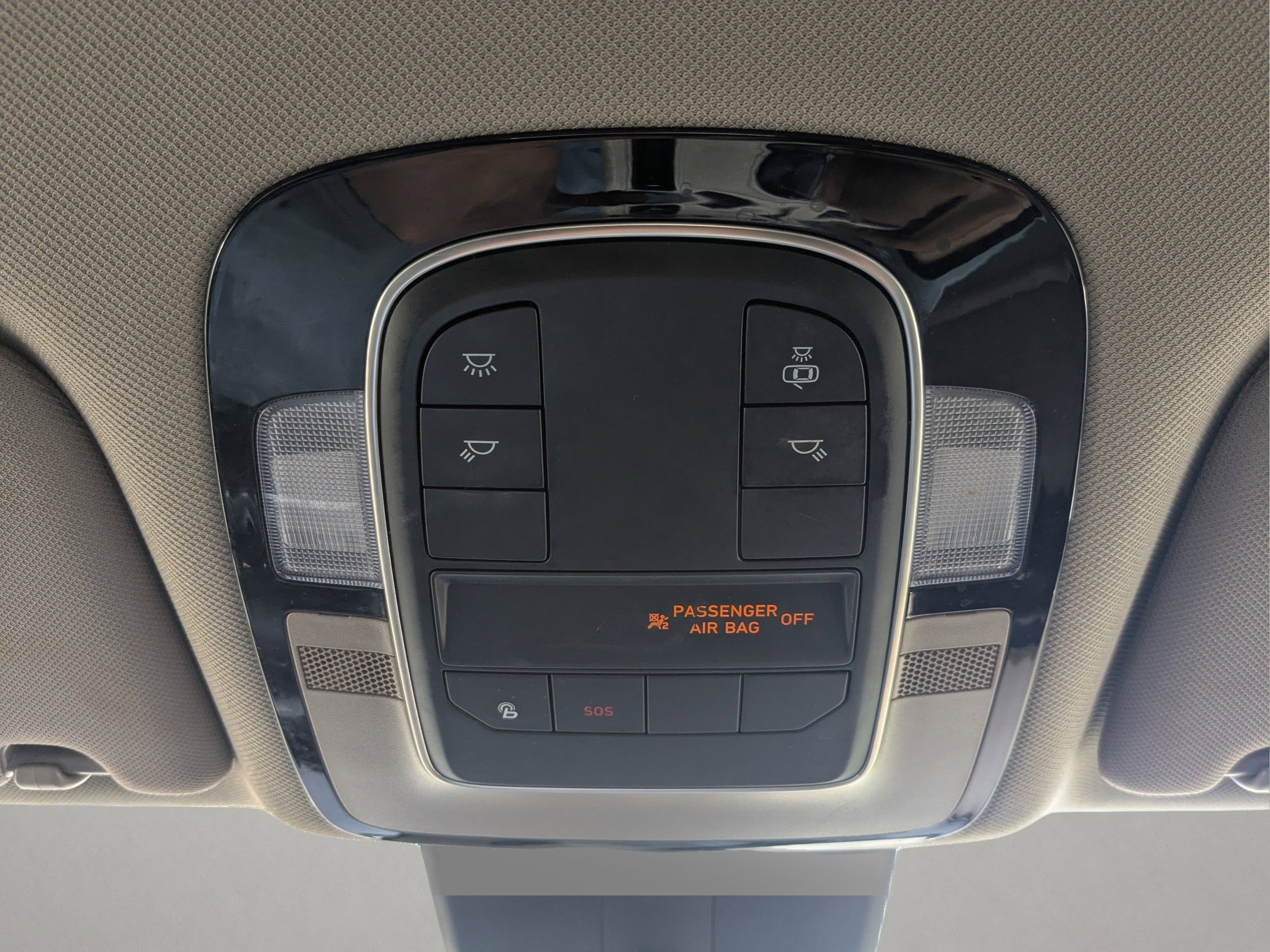 Used 2021 Hyundai Santa Fe SEL w/ Cargo Package FWD image 30