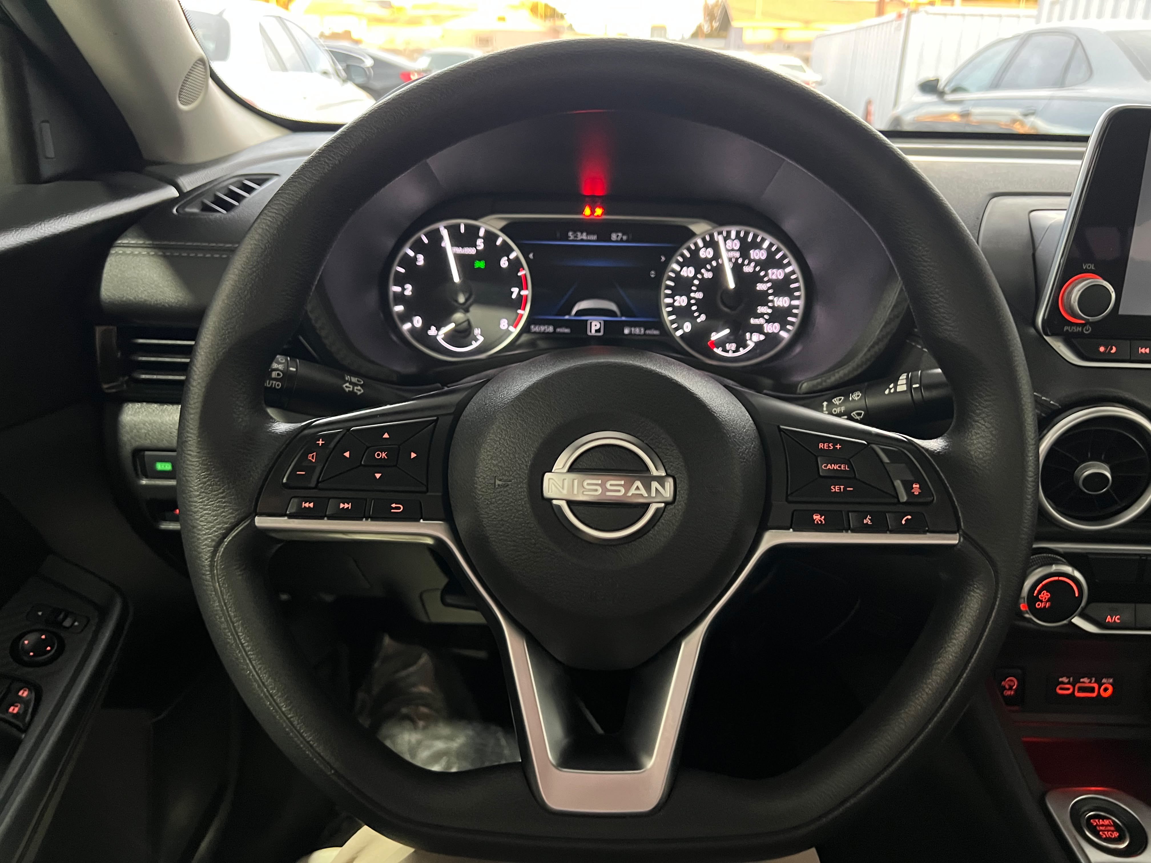 Used 2024 Nissan Sentra SV FWD image 18