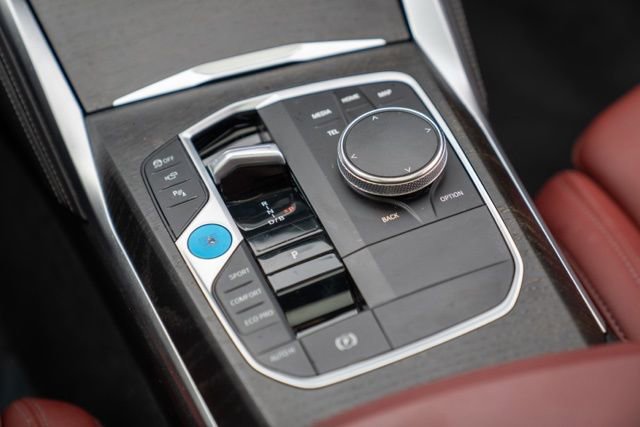 Used 2023 BMW i4 eDrive40 w/ M Sport Package image 33