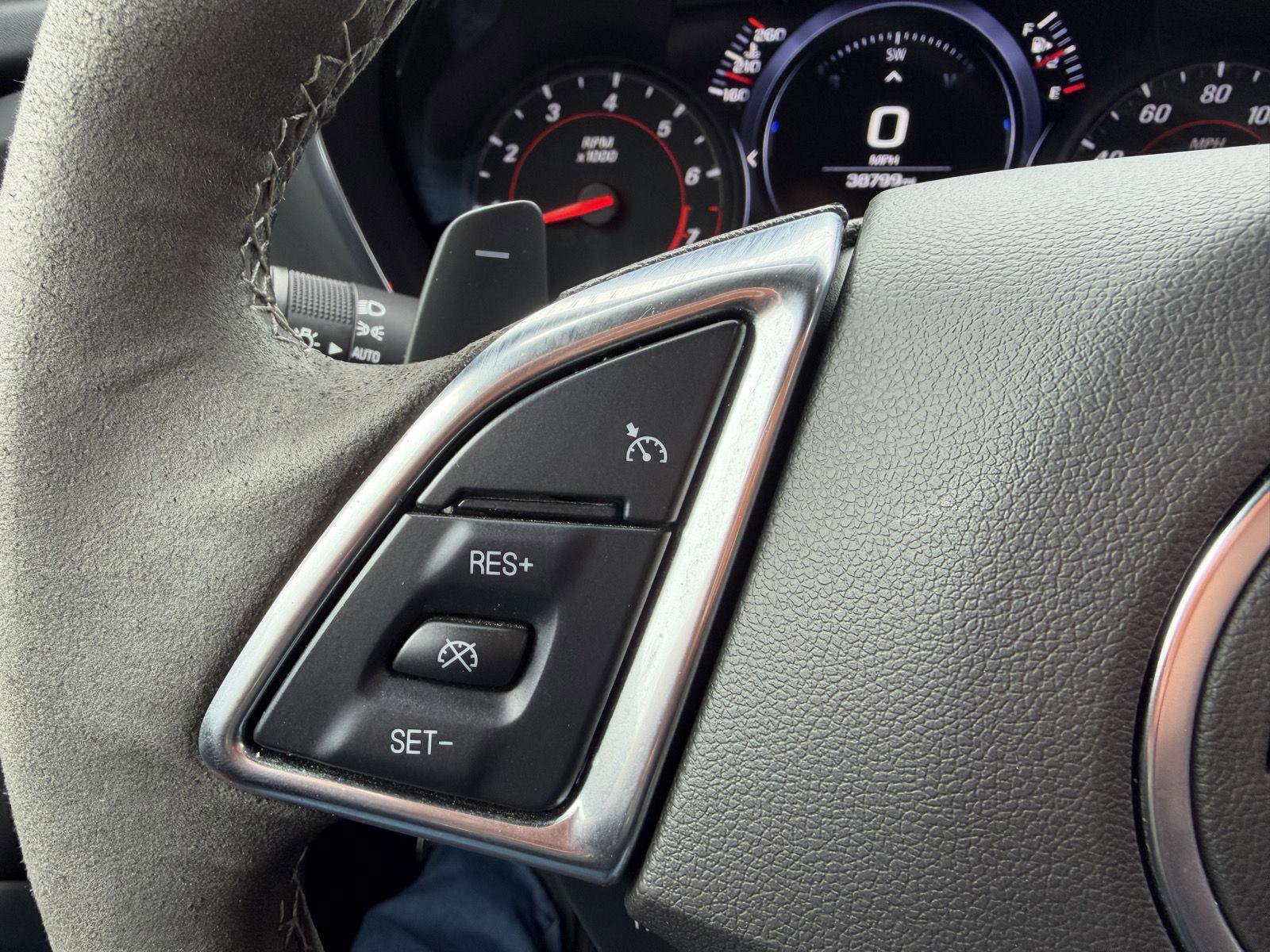 Used 2022 Chevrolet Camaro SS RWD image 21