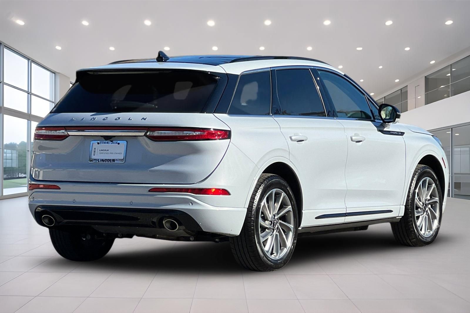 Certified 2025 Lincoln Corsair Grand Touring w/ Equipment Group 301A image 4