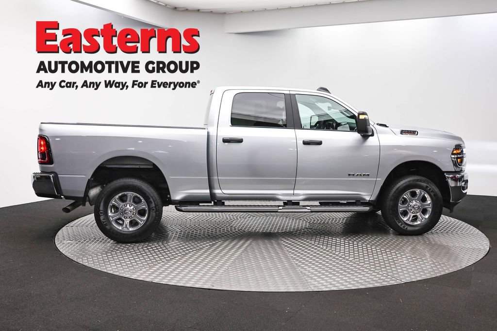 Used 2026 RAM 2500 Big Horn AWD/4WD image 4