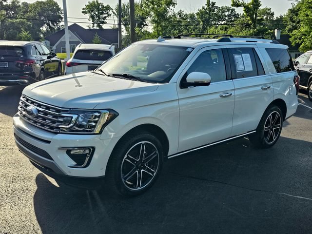 Used 2021 Ford Expedition Limited AWD/4WD image 3