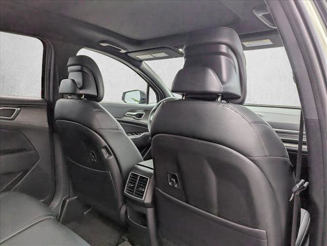Used 2024 Kia Sportage X-Line w/ X-Line Premium Package image 27