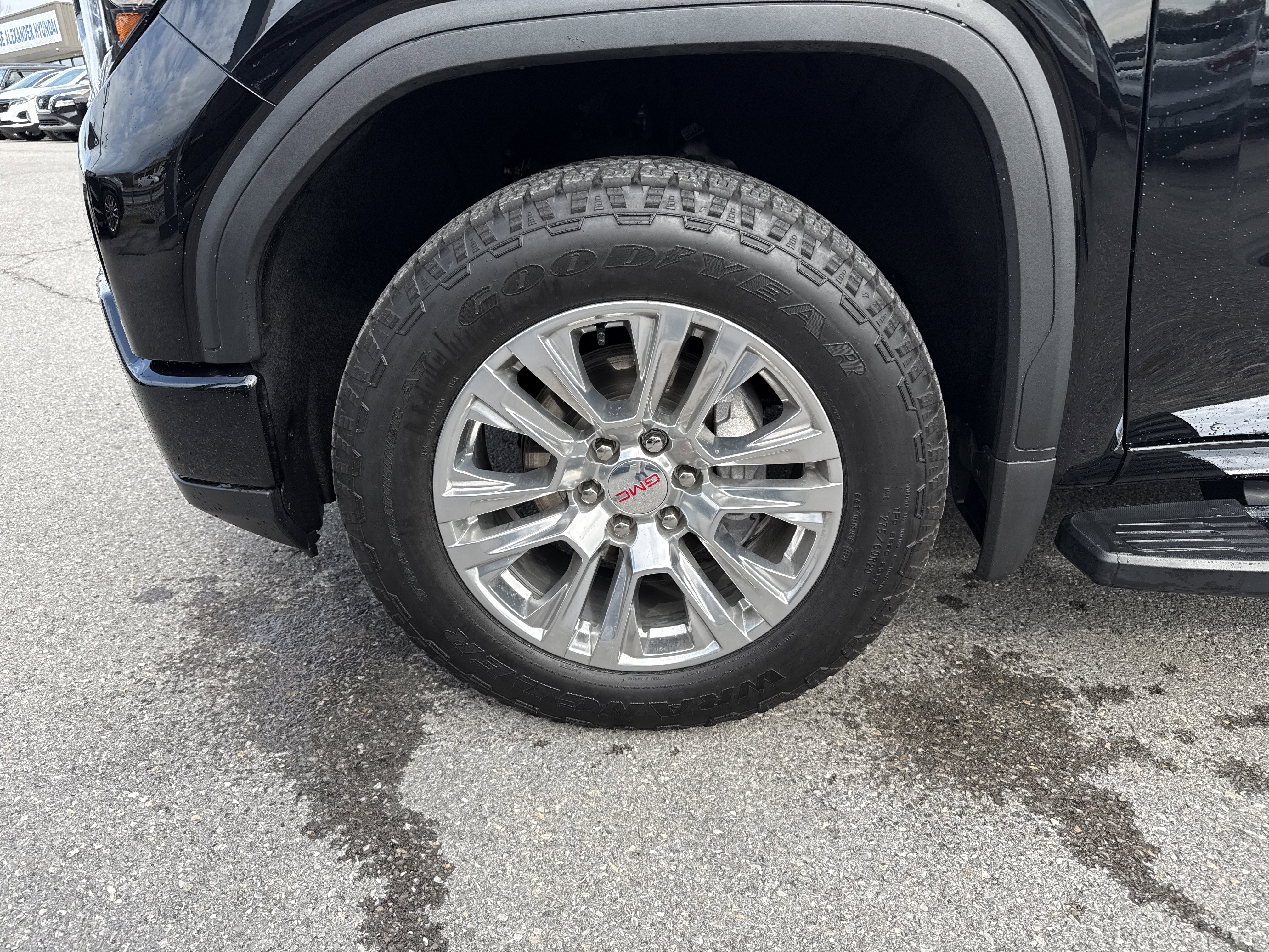 Used 2024 GMC Sierra 1500 Denali w/ Technology Package image 11