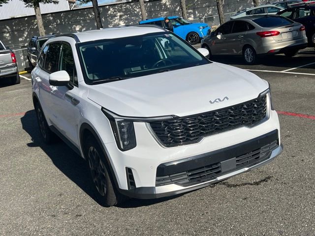 Certified 2024 Kia Sorento S image 7