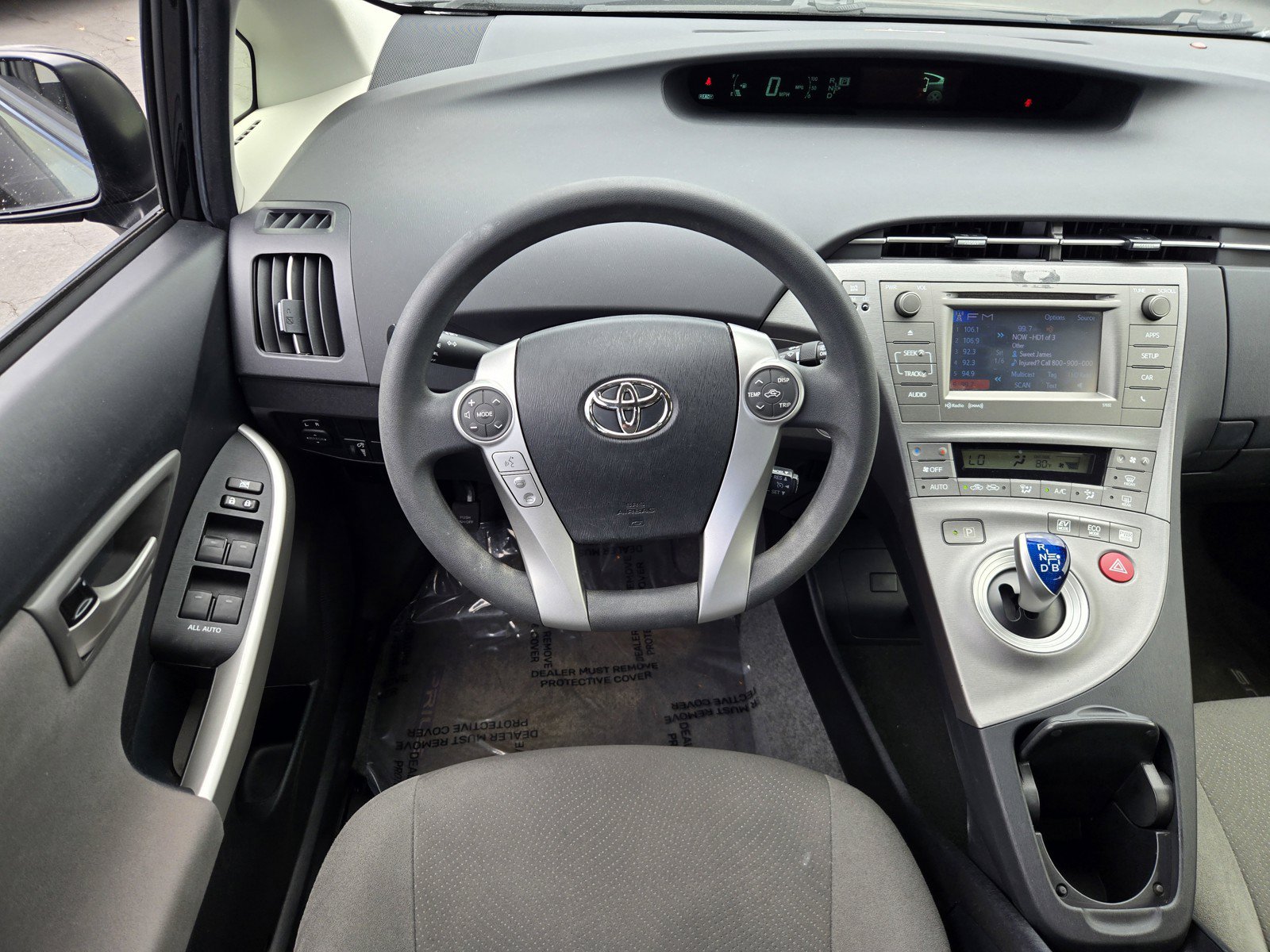 Used 2015 Toyota Prius Three FWD image 11