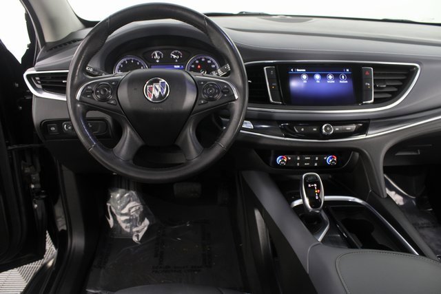 Used 2020 Buick Enclave Essence w/ LPO, Luxury Package image 11