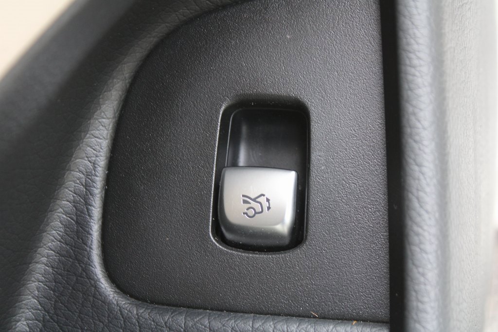 Certified 2023 Mercedes-Benz E 350 Sedan image 22