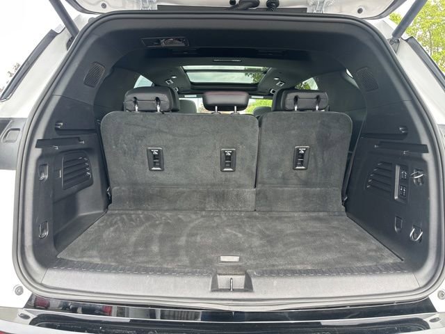 Used 2024 Chevrolet Traverse RS image 14