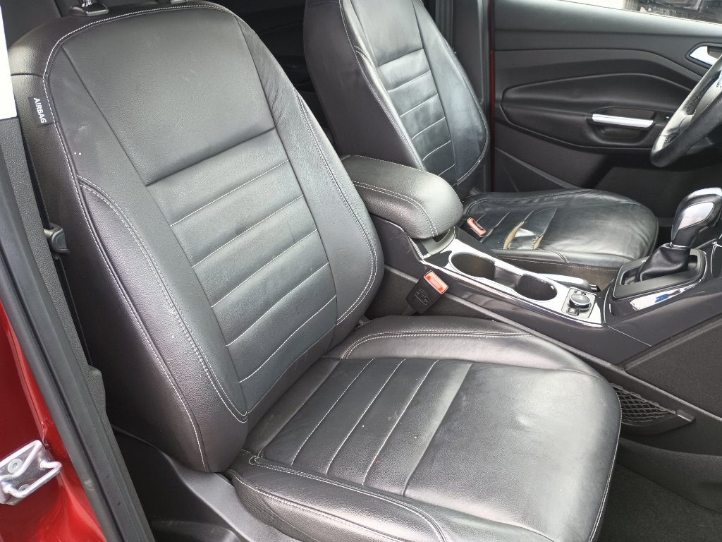 Used 2016 Ford Escape Titanium w/ Equipment Group 301A FWD image 40