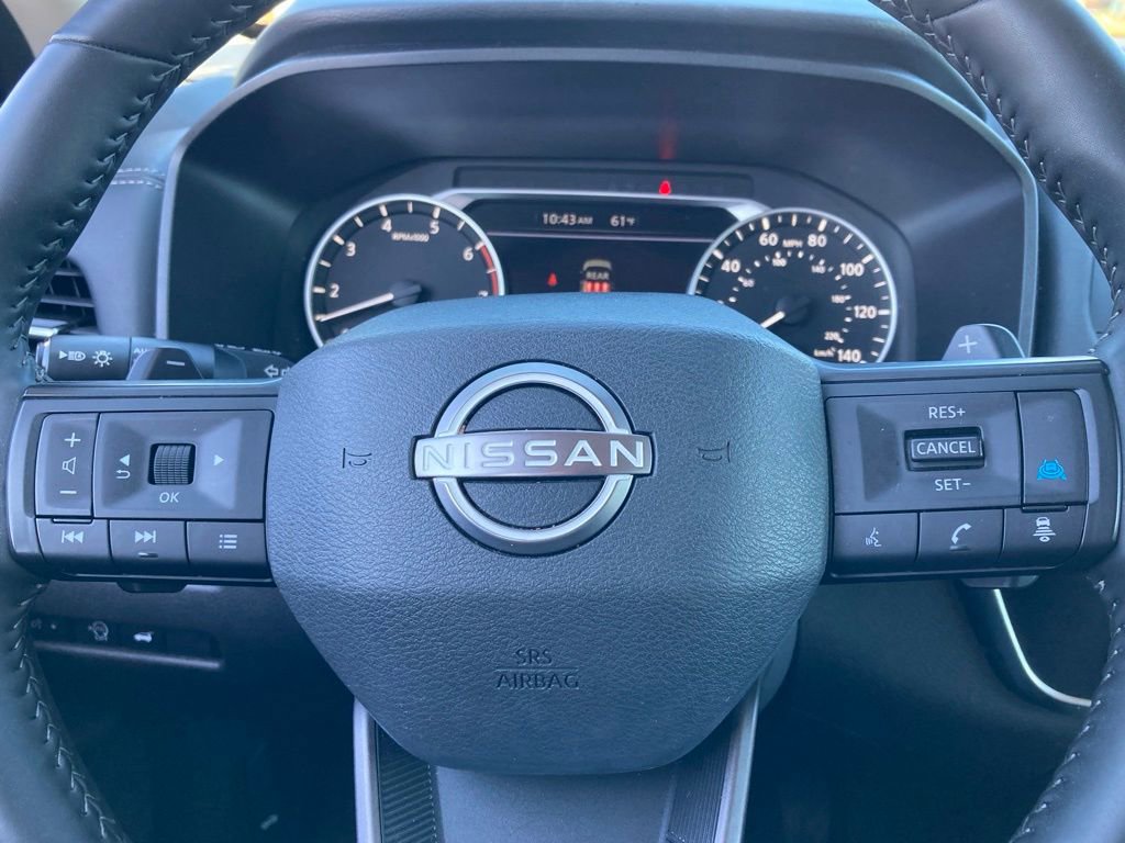 Used 2025 Nissan Rogue SV image 18